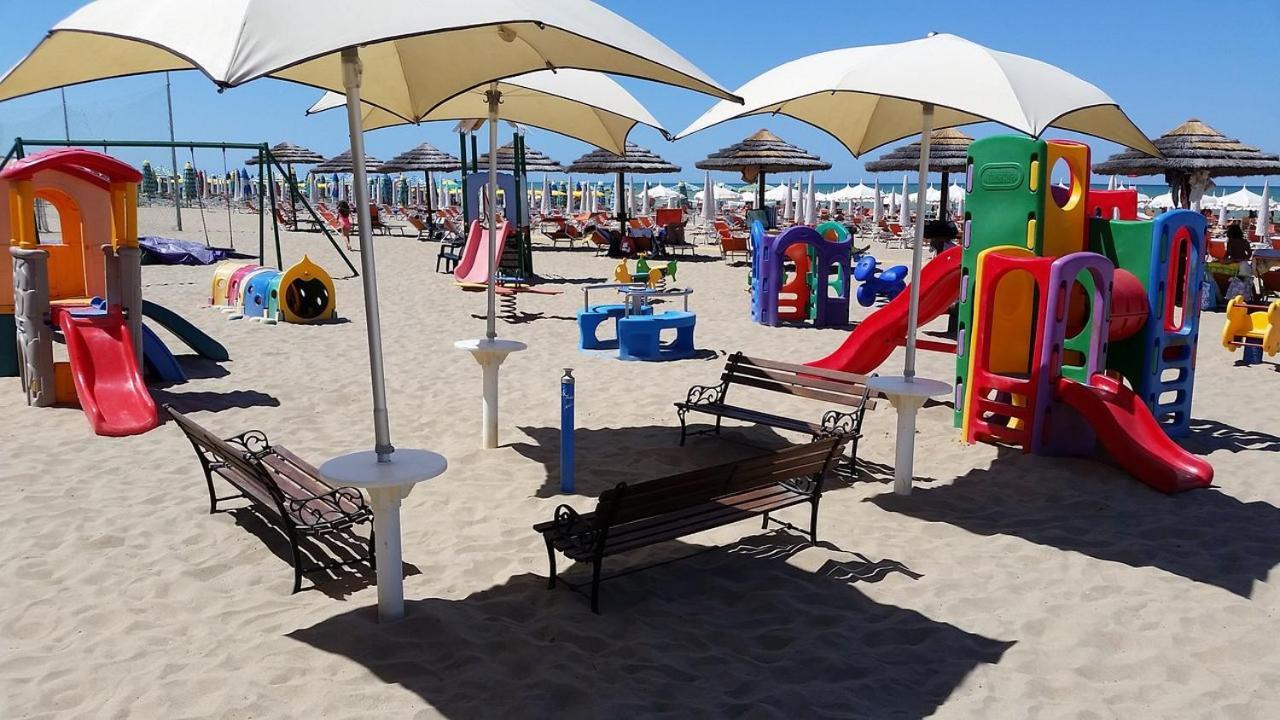 Villaggio Albatros Resort Lesina Exteriör bild